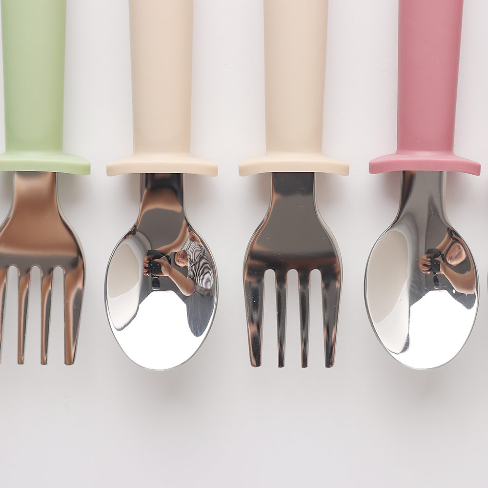Özel Uzun Saplı Silikon Kaşık  - Baby Food Weaning incelemesi ve fiyatı